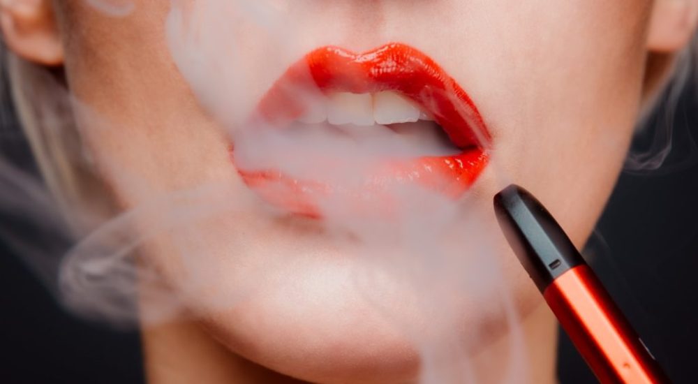What You Need to Know about Vaping and Oral Health - Sinada Dental